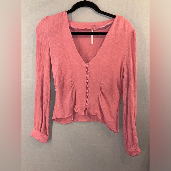 Free People Tops - Free people mauve blouse size medium details, galore chic, Boho feminine